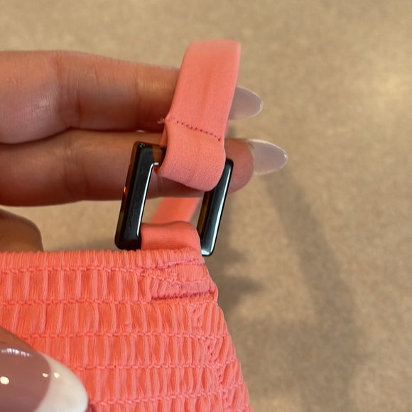 Shade and shore coral ribs wire Padded top with XL bottom - Picture 5 of 5